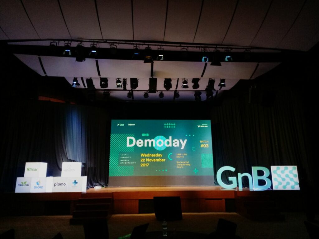 Demo Day GnB Accelerator Batch Ketiga